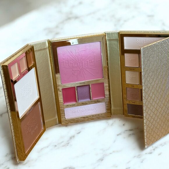 It Cosmetics NEW Girl Beauty Book  Vol. 5 Gold Special Holiday Edition - Picture 12 of 14